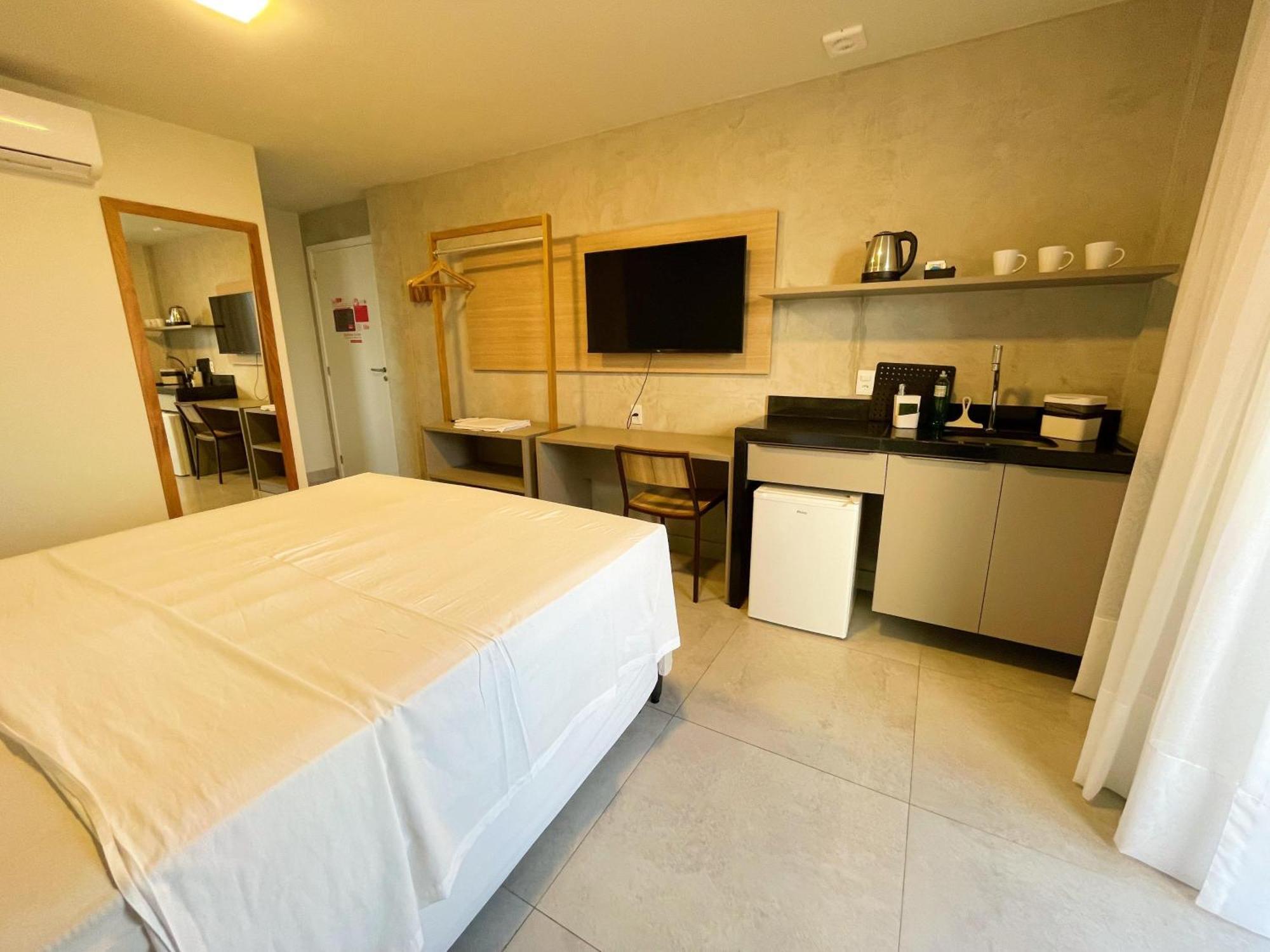 Liiv Mar - Ponta Negra Hotel *